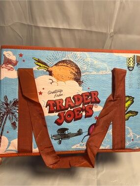 Trader Joe’s stand up and collapsible Tote Bag in Orange and Blue